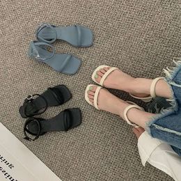 2024 Autumn Summer Women's and Sandals Beach Thick Heel Metal Buckle Retro White Fairy Shoes 25 d Sals 9311