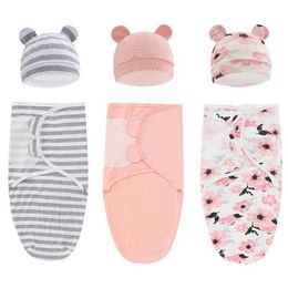 Sleeping Bags Muslin Newborn Sleeping Bag Hat Set Cotton Baby Swaddle Blanket Wrap Adjustable New Born Sleep Sack Infant Sleepwear 0-6M Y240517