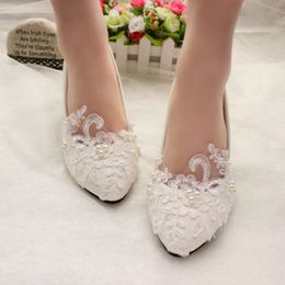 Sweet Cheap Flat Pearls Wedding Shoes For Bride Lace Appliqued Prom High Heels Poined Toe Plus Size Bridal Shoes 249b