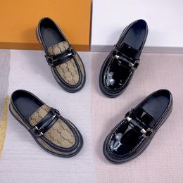 Designer for Student Style Boys Flat Shoes Round Toe Fashion Children Sneaker Solid Colour Kids Leather shoes