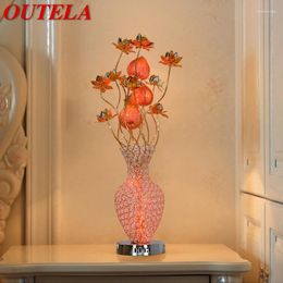 Table Lamps OUTELA Modern Red Flowers Lamp Fashionable Art Iiving Room Bedroom Wedding LED Aluminium Wire Desk Light
