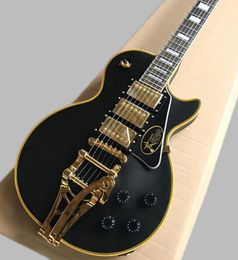 hot Custom shop, Made in China, custom high quality electric guitar, gold hardware, free delivery