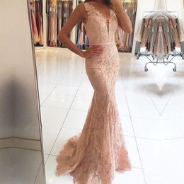 New Charming Illusion Lace Appliques Mermaid Evening Dresses v neck Prom Party Dresses Formal Dresses for women buttons Plus size Gowns 248b