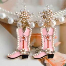 Stud Best Handmade Western Cowboy Girl Beaded Boots with Snowflake Design Enamel Pendant Earrings Cute Style Alloy Jewelry Womens Gift J240513