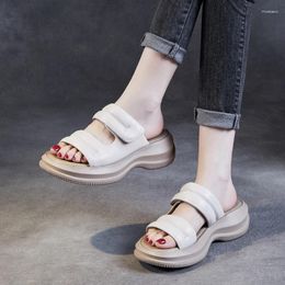 Slippers Thick Soled For Women's Summer Outing Wearing 2024 Sponge Cake Heel Flip Flops Casual Open Toe Bread Sandals
