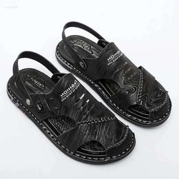 Fashion Sandals Non-slip Soft-soled Outdoor Slippers Dual-use Driving Men's Summer Trend Leisure Beach Shoes and Slipper 686 d 65fd 65f