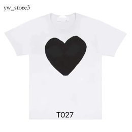 commes des garcon Tshirt Play Mens T Shirt Designer Red Commes Heart Fashion Mens Play T Shirt Cdg Designer Hearts Casual Women S Des Badge Garcons CDGS 96a0