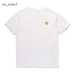 commes des garcon T shirt Fashion Luxury Play Mens t Shirt Designer Red Commes Heart Women Garcons Badge Des Quanlity Ts Cotton Cdg Embroidery Short Sleeve 1fae