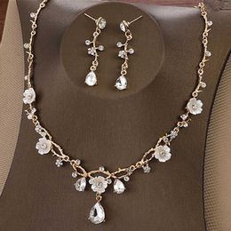 Wedding Jewellery Sets Fashionable and gorgeous crystal bride Jewellery set suitable for women luxurious floral necklace earrings wedding dress