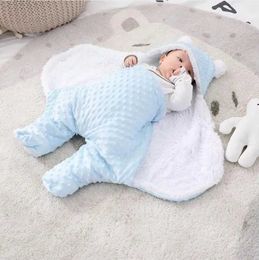Sleeping Bags Comfortable newborn keeps warm tea and scalp baby swaddle sleeping bag blanket Y240517