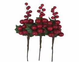 2018 New Design 75 inch Artificial Bright Red Berry Holly Pick For Christmas Decorating 75pcs7692384