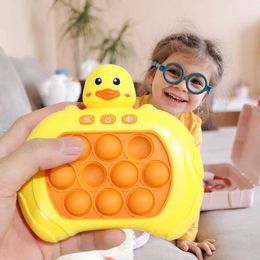 Decompression Toy Pop Light Fidget Game Quick Push Bubble Game Controller Toy Boys and Girls Squeezing Stress Resistant Toy LED Game Console Stress Relief Toy WX