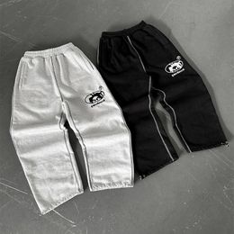 Y2K Sweat Pants Men Embroidered High Street Fashion Drawstring Leg Tie Pants Street Casual Oversized Cotton Straight Leg Pants 240516