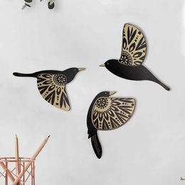Decorative Objects Figurines 3Pcs Wooden Black Bird Wall Decor Art Vintage Gothic Home Living Room Bathroom Kitchen Decorations Indoor Outdoor Gift H240516