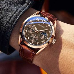 Relógios de pulso 2024 Novo quartzo mass assistir Leather Strap Fake Three Eyes Luxury Watch Fashion Business Watch Shippingl2304
