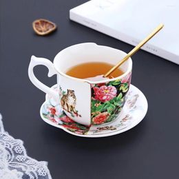 Cups Saucers Luxury Coffee Cup Saucer Set Retro Chic Flowers Animals Decorative Ceramic Tea Chinese Western Mashup Style