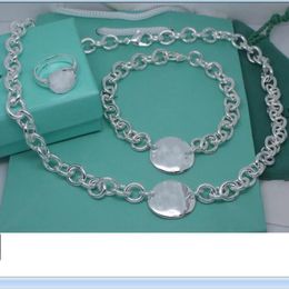 2020 hot sale stainless steel thick chians with oval plates Pendant Necklaces and bracelet ring set with blue box and dastbag 245v