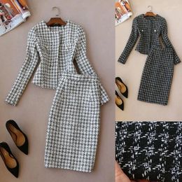 Two Piece Dress Autumn Winter Women Tweed Suits Fashion Tops Skirts 2 Sets Woollen Coat And