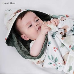 Sleeping Bags Soft Cartoon Baby Hooded Blanket Cute Animal Babies Blanket Square Hooded Bath Wrap Swaddle Newborn Bathrobe Cloak Baby Towel Y240517