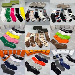 Mens Sport Long Socks High Quality Cotton Socks Stocking Designer High Street Skateboard Socks
