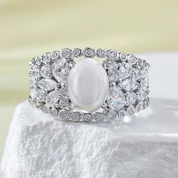 Cluster Rings Light Luxury Instagram Style Pure Silver Hollow Water Foam Jade 6 8 Ring With Chinese Egg Face Diamonds