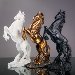 Decorative Objects Figurines Tengkong horse home furnishings come to a successful conclusion porch creative office table resin process decoration H240517