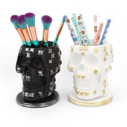 Decorative Objects Figurines Creative sequin skull rotating pen holder desktop makeup tool storage container Halloween decorative ornaments H240517