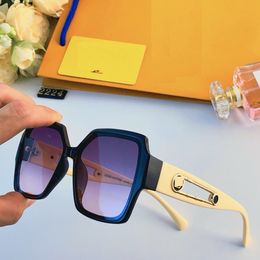 2024 Designer Sunglasses V Women Luxury Sunglasses L Square Fashion Anti-UV Glasses Frames with Letters Women Sunglasses Polarized Frames Men and Women