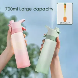 Water Bottles 700ml Bottle And Brush Outdoor Sport Fitness Cup Large Capacity Spray BPA Free Drinkware Travel