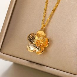 Pendant Necklaces Flower For Women Waterproof Classic Floral Stainless Steel Necklace Couple Plant Aesthetic Jewellery Gift Collar
