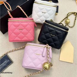 2024New Womens Designer Bag Small Vanity Box Bags Caviar Leather Crush Pearl Gold Ball Metal Hardware Crossbody Shoulder Handbags Cosmetic Case Purse Suitcase 11cm