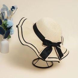 Berets 2024 Summer Hats For Women Sun Hat Beach Ladies Fashion Flat Bowknot Panama Lady Casual Straw