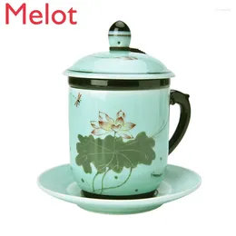 Mugs High-End Luxury Chinese Landscape Painting Philtre Ceramic Teacup With Lid Modern Minimalist Celadon Tea Cup Coffee