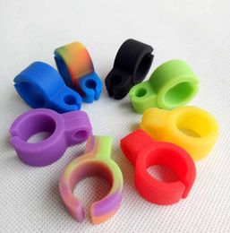 Silicone Cigarette holder Tobacco Ring Smoking Pipe Tools accessories 8 Colours For Hookahs Water Bubbler Bongs Oil RIgs3456335