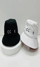 Designer Bucket Hats For Womens White Hat Cap Men Designers Buckets Casquette Caps Women Black Visors Bonnet Beanie Hats 2210192D1086277