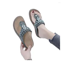 Slippers 35-44 Size Car Stitching Large Flip-flops Female Plus Casual Non-slip Seaside Rhinestone Women Beach Shoes