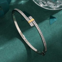 Designer Brand Brandable classic buckle inlaid with full diamond zircon bracelet luxurious and light luxury UNV9
