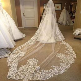Gorgeous Beaded 3M One Layer Wedding Veils Lace Applique Trim Long Cathedral Length Veils Custom Made Tulle Bridal Veil With Comb 257I
