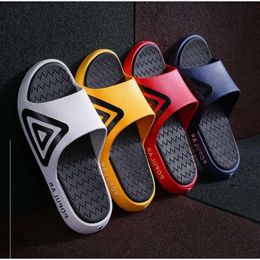 Women Sandals Men Chaussures White Yellow Slides Slipper Mens Womens Soft Home Beach Hotel Slippers Shoes Size 36-45 05 c314 s s s