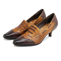 deri 2024 yeni kadın bohemia pompalar elbise ayakkabıları 4.5cm tıknaz topuklar Mary Jane Metal Karışımı Renk Badem Şeklinde Ayak parmakları Bahar Yaz Retro San A24