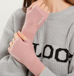 Popular Women Winter Autumn Coldproof Fingerless Gloves Soft Comfortable Wlywend Gloves3890207