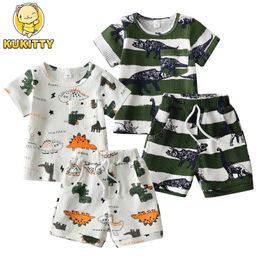 Clothing Sets Summer Childrens and Boys Clothing Set Dinosaur Print Short sleeved T-shirt Top+Shorts Cute Childrens Clothing J240518