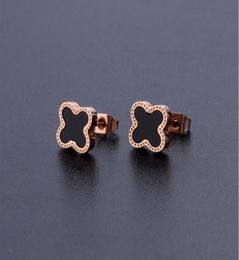 Fashion--border exclusive new titanium steel 18k gold earrings Lucky four-leaf clover earrings Korean fashion trend ear accessories5444540