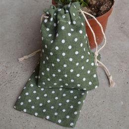 Green Dot Linen Gift Bags 8x10cm 9x12cm 10x15cm 13x17cm pack of 100 Makeup Jewelry Packaging Pouch 284r