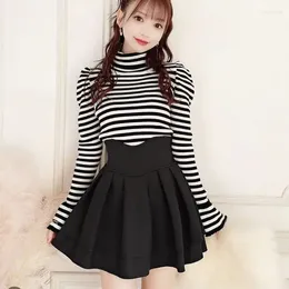 Skirts NIGGEEY Japanese Lolita Black Women Autumn Radian Waistline Slim Short Pleated Skirt Female Mini Culottes