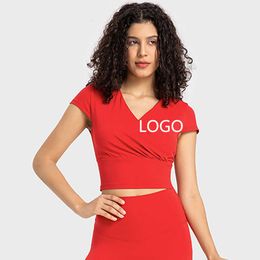 LuアラインTシャツの女性サマーティーは、ショートスリーブのぼんやりとした通気性のあるランニングクロップトップヨガを着る女性のスポーツウェアスポーツシャツを着る