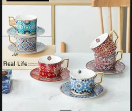 Cups Saucers Light Luxury Coffee Cup Set European Style Home Tea Water Ceramic Beautiful Design Kitchen Accessories