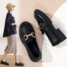 Casual Shoes 2024 Moccasins Flat Platform Pumps Leather Round Head One Pedal Loafer