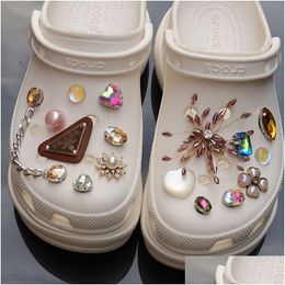 Shoe Parts & Accessories Diy Jewelry For Shoes Chains Designer Girl Gift Pearl Decaration Metal Butterfly Rivet Charms Clog Drop Deliv Dh8Sp