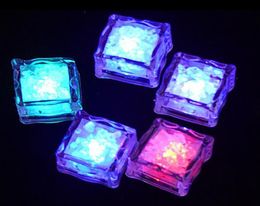 LED Ice Cubes Bar Fast Slow Flash Auto Changing Crystal Cube WaterActived Lightup 7 Colour For Romantic Party Wedding Xmas Gift9447223